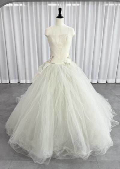 ヴェラウォン VERA WANG BRIDE Louisa ルイーザ プリンセスライン アイボリー 白 ファーストオーナー チュール