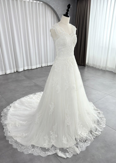 Pronovias a-line