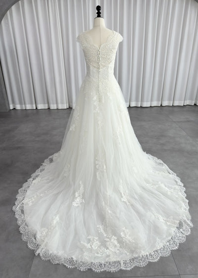 PRONOVIAS A-line