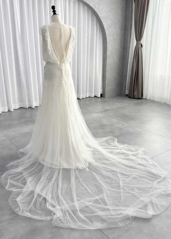 Pronovias Eco Boho细长线