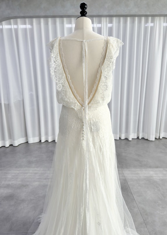 Pronovias Eco Boho细长线