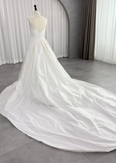 Pronovias haser a-line