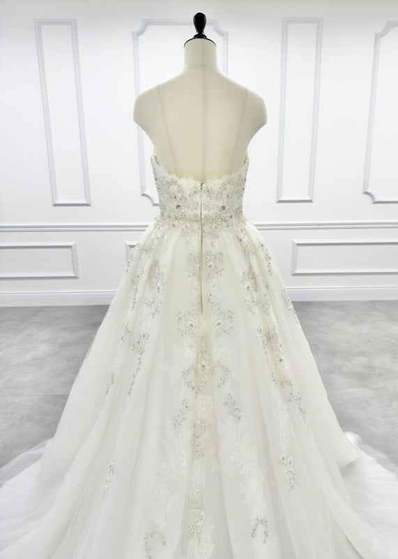 プロノビアス PRONOVIAS ABRIL Aライン