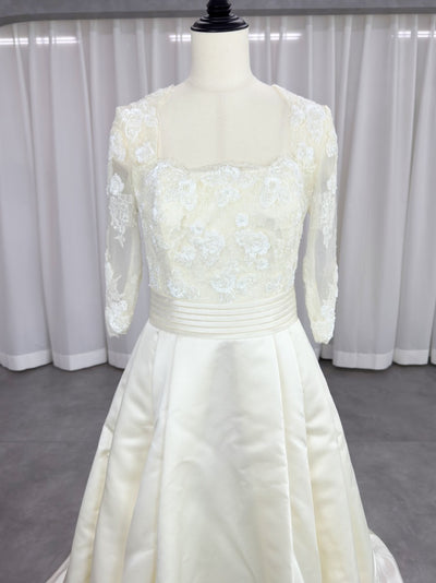 プロノビアス PRONOVIAS LESLIE Aライン