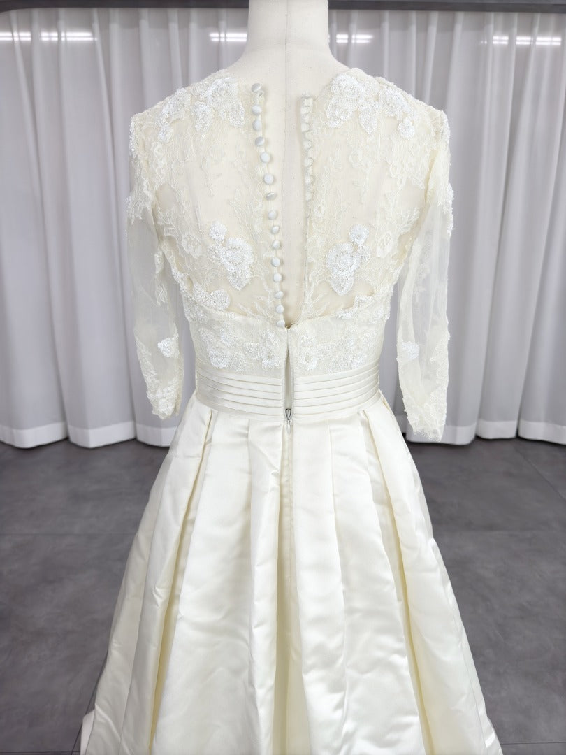 プロノビアス PRONOVIAS LESLIE Aライン