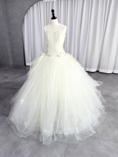 Vera Wang Haute Louisa Princess Line