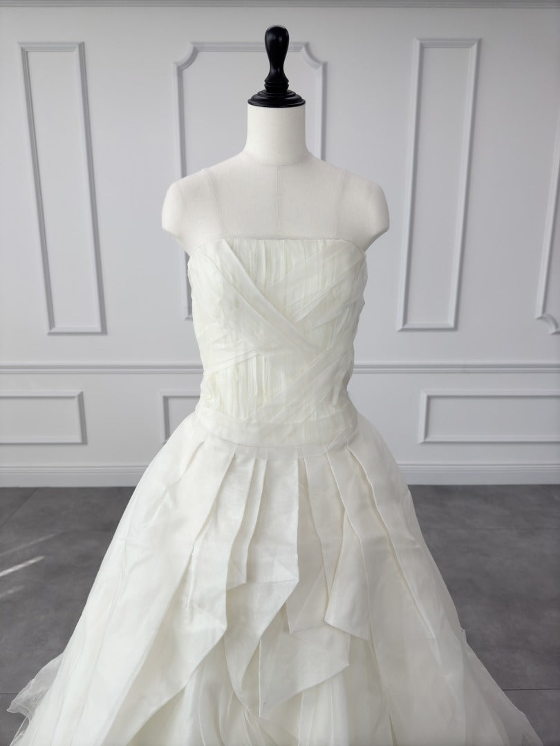 Vera Wang Bride DeAndra Dindra A-Line