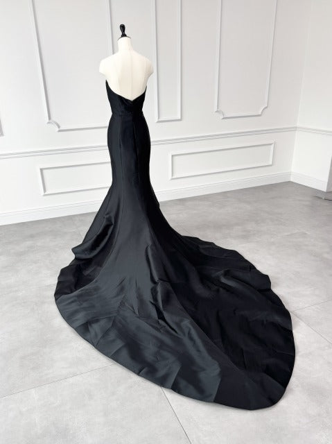 エリザベッタ・ポリニャーノ ELISABETTA POLIGNANO マーメイドライン